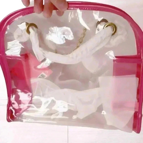 NICKI MINAJ Tote Bag Clear Vinyl Gold Chain Shoulder Strap Pink Friday RARE NWT - Picture 2 of 8